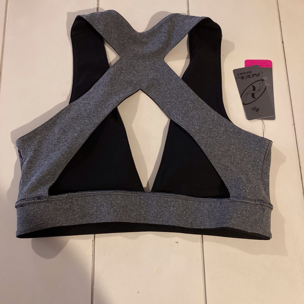 Sports bra